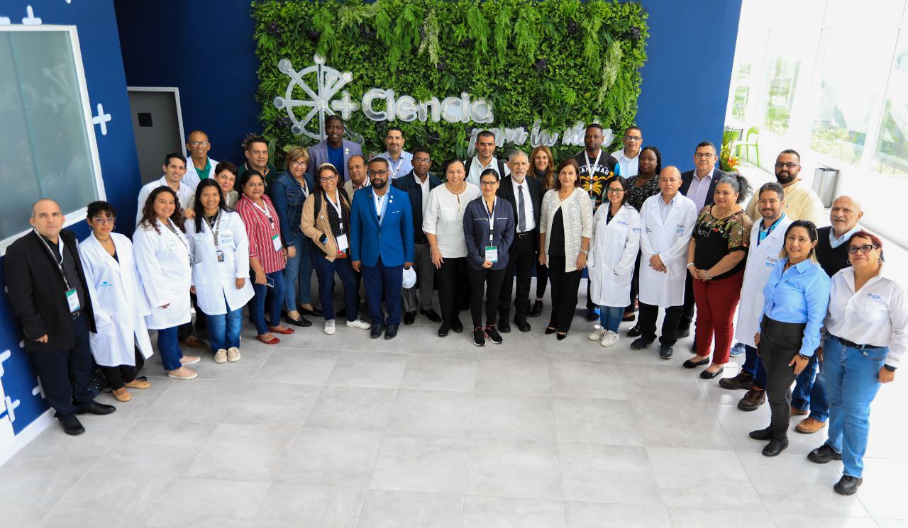 Delegados internacionales visitan Parque Científico Tecnológico + Ciencia para conocer avances de Venezuela en el área