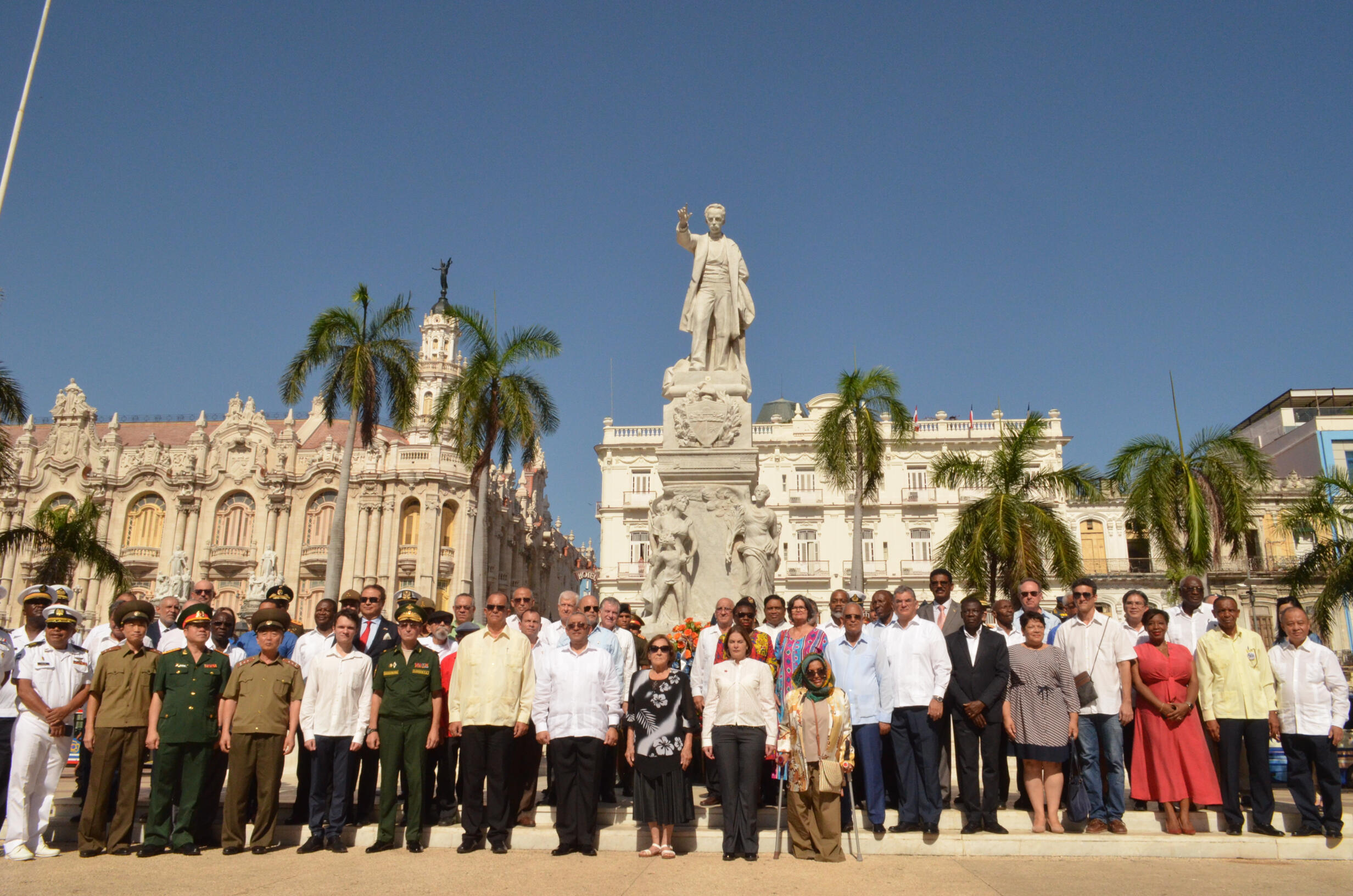 Conmemoran en La Habana el 212º aniversario de la firma del Acta de Independencia de Venezuela