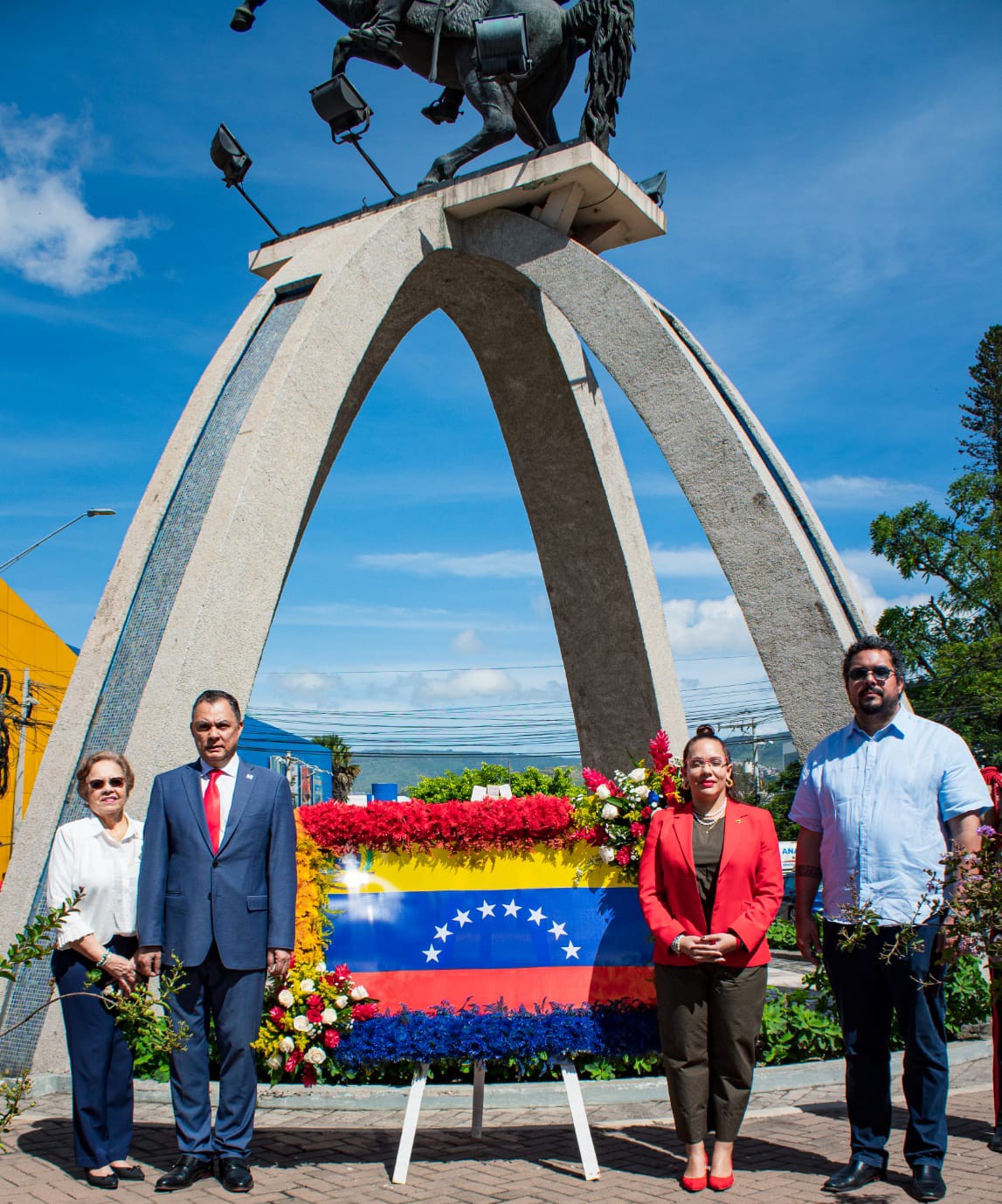 Embajada de Venezuela en Honduras celebra los 212 años de la Declaración de Independencia
