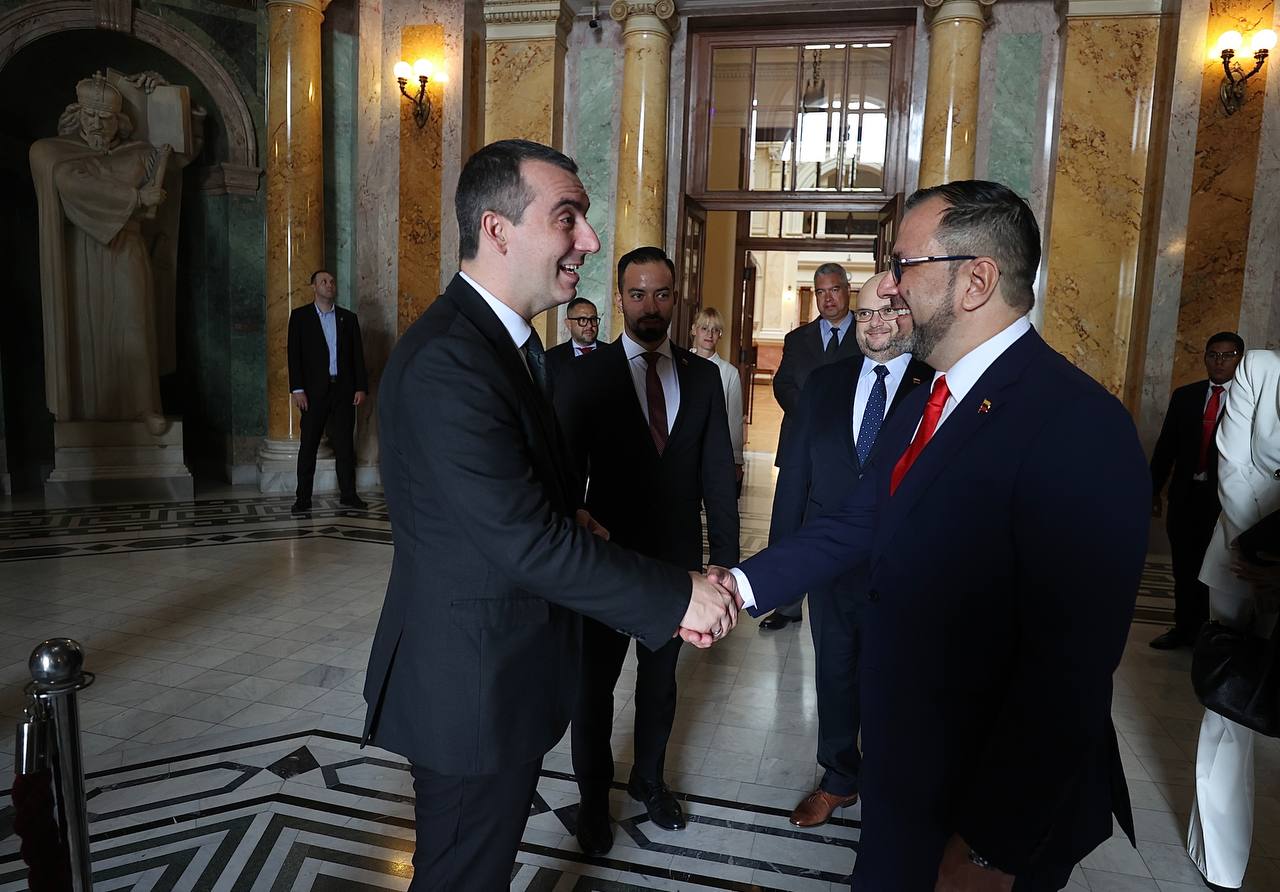 Venezuela y Serbia avanzan a pasos sólidos en cooperación bilateral
