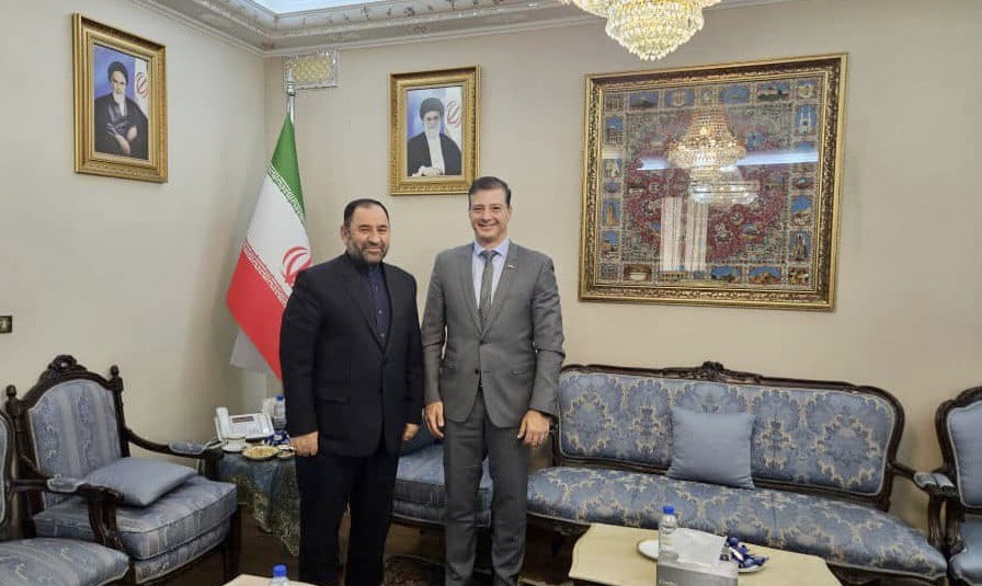 Embajador Biomorgi se reúne con su homólogo de Irán en Damasco