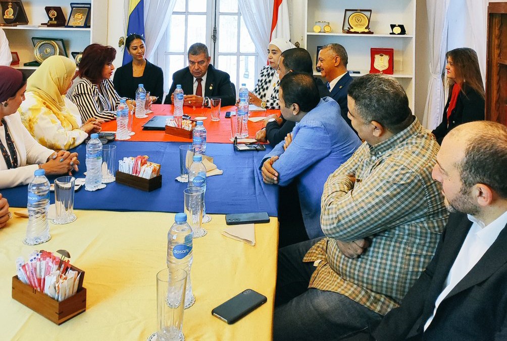 Embajada de Venezuela en Egipto organiza exitoso encuentro empresarial
