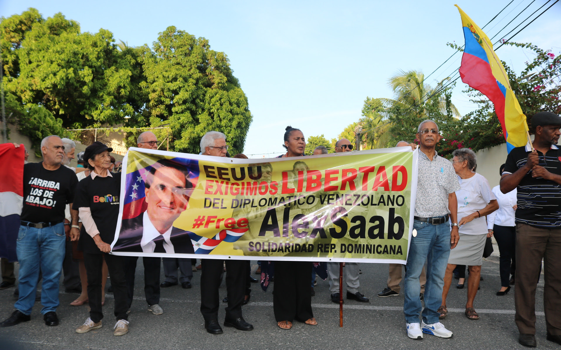 Dominicanos se solidarizan con la campaña #FreeAlexSaab