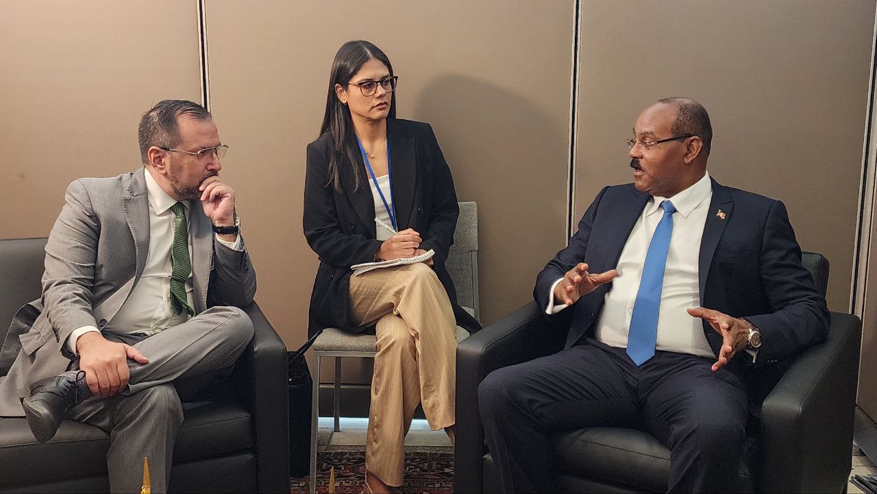 Venezuela revisa con Antigua y Barbuda temas de la agenda conjunta en la ONU
