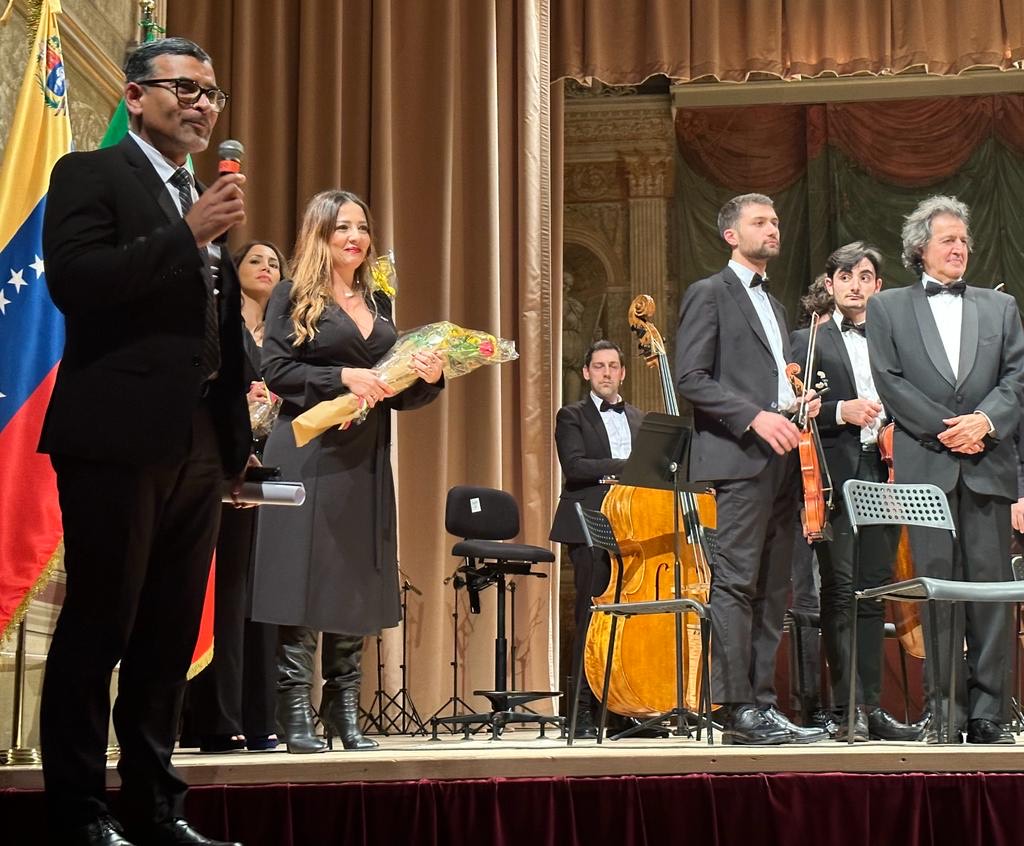 En Italia se celebra el centenario del Maestro Alirio Díaz