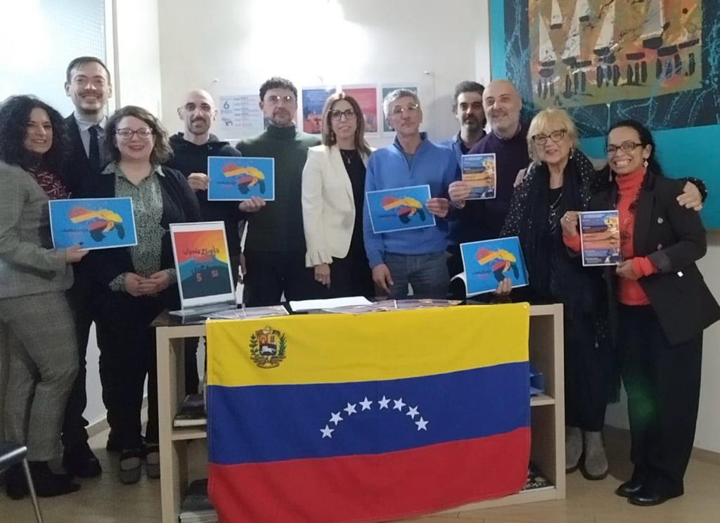 Consulado General en Nápoles realiza encuentro “Venezuela Toda, en defensa del Esequibo”