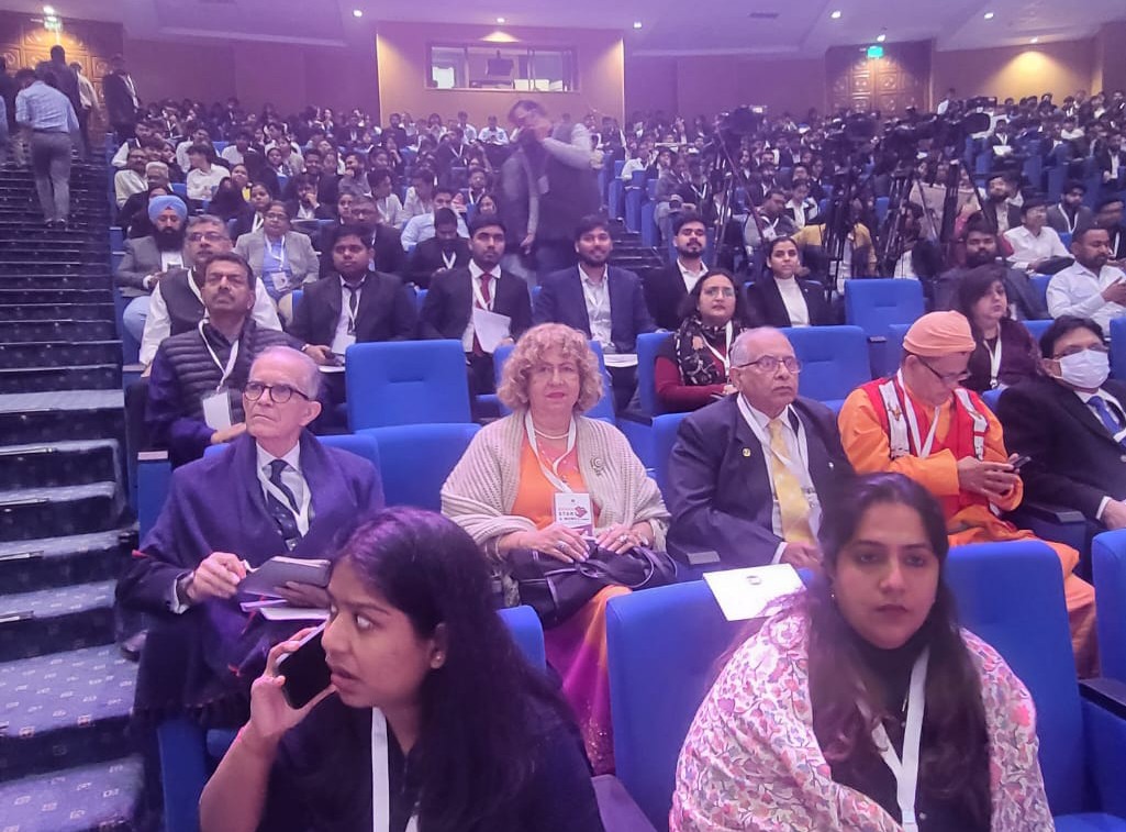 Embajadora Capaya Rodríguez participa en Cumbre de Emprendedores en la India