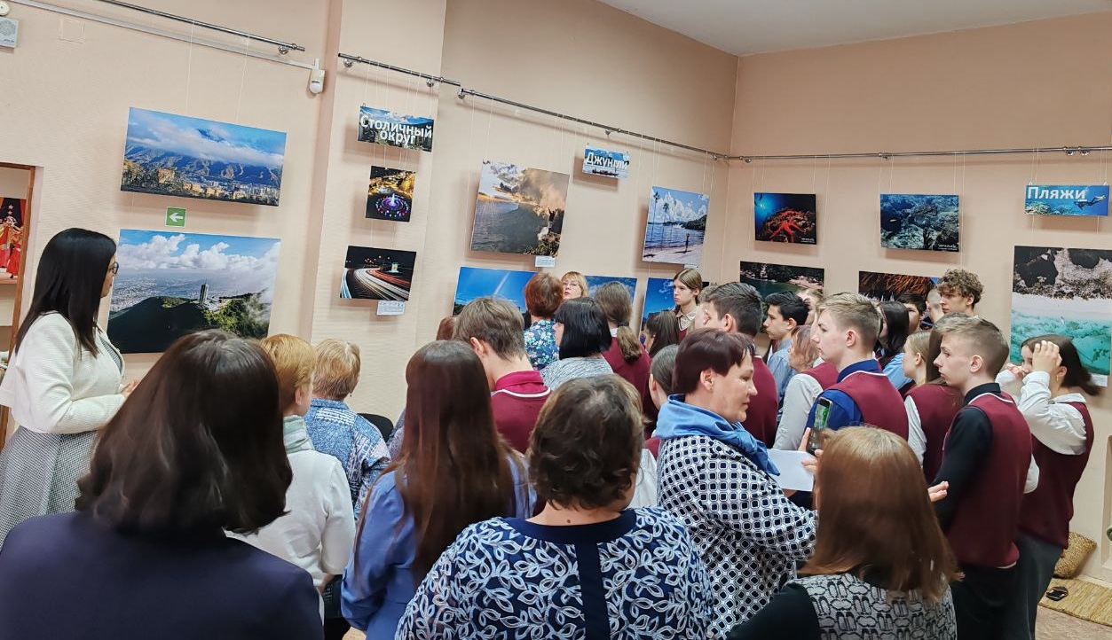 Exposición “Un Viaje por Venezuela” se inauguró en la Galería de Artes de Krupky en Belarús