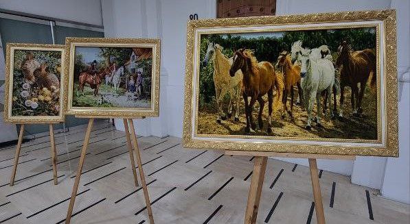 Sala “Salvador Allende” de Cancillería abre sus puertas a exposición de Cuadros y Artesanía Iraníes