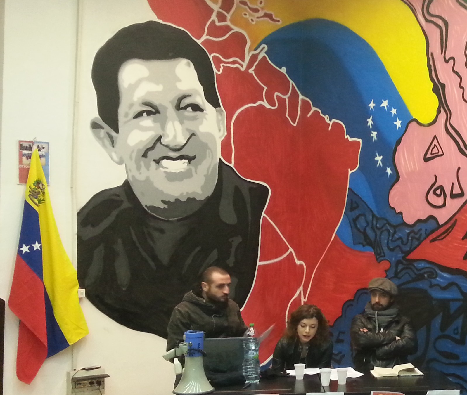 Nápoles: Partido del Comité de Apoyo a la Resistencia Comunista expresa su solidaridad a Venezuela