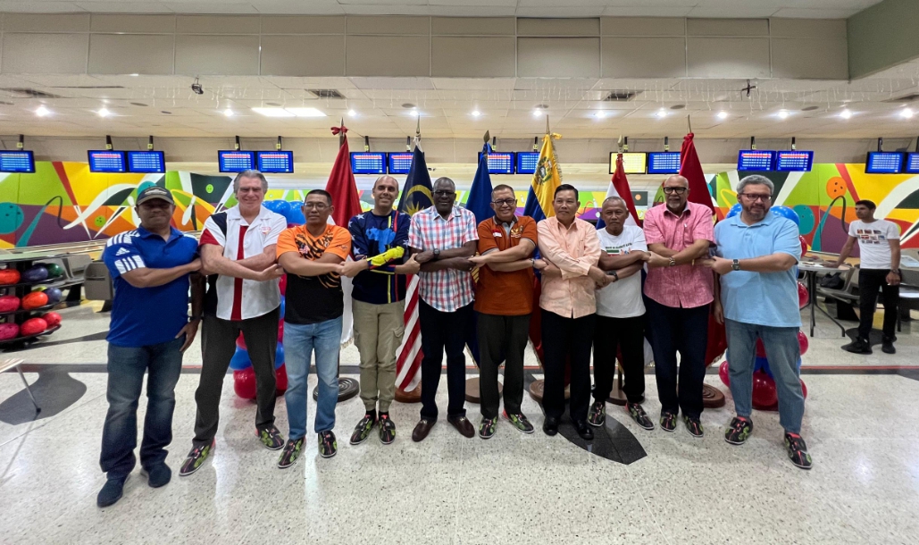 Venezuela participa en torneo de bowling organizado en Caracas por embajadas de países ASEAN