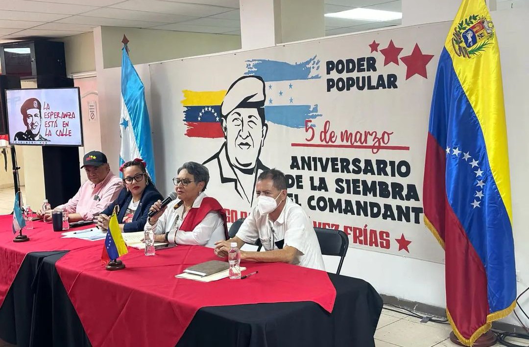 Embajada de Venezuela en Honduras conmemora los 11 años de la siembra del Comandante Hugo Chávez