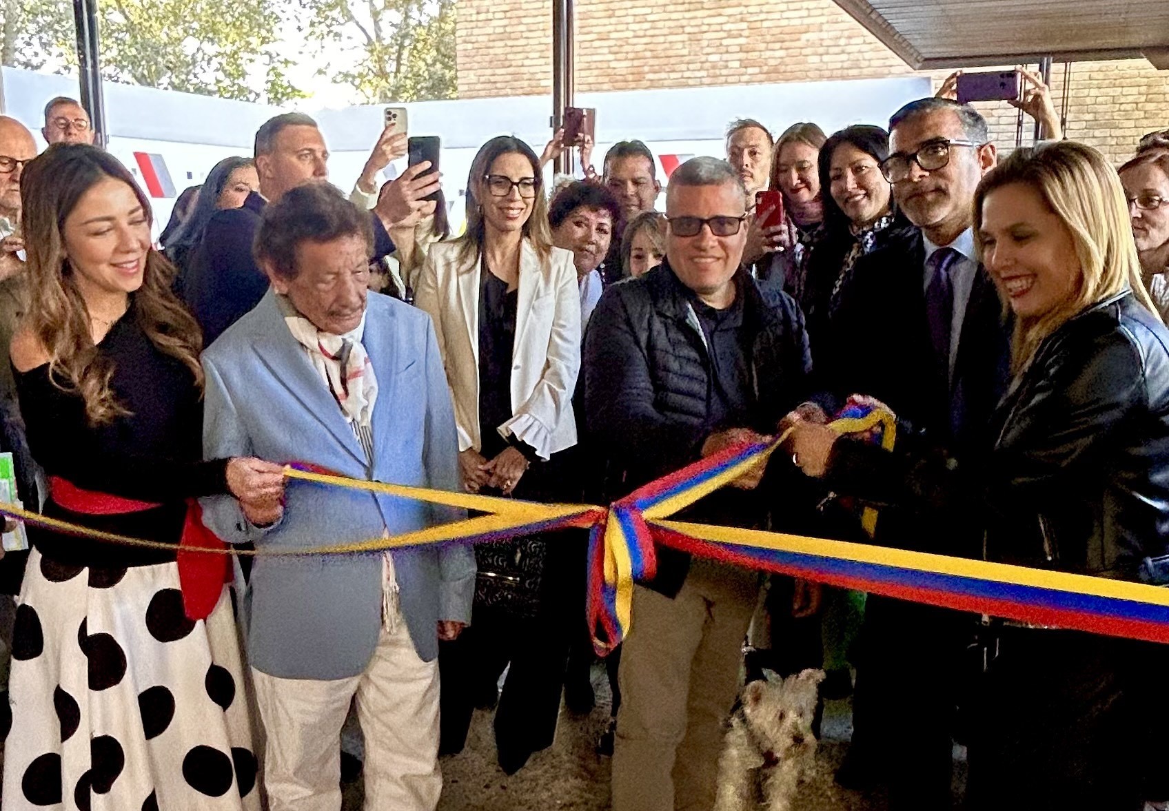 Venezuela abre las puertas de la «Experiencia Participativa Juvenal Ravelo» en la Bienal de Venecia