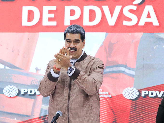 Venezuela firmará en abril 20 nuevos contratos internacionales para producir petróleo y gas