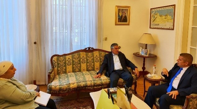 Embajada de Venezuela en Egipto recibe visita de cortesía del hijo del General Gamal Adbel Nasser