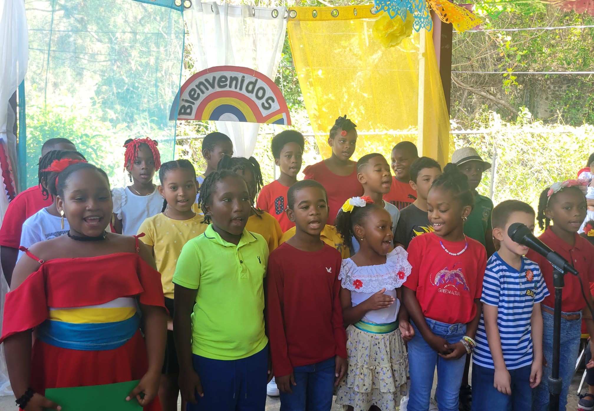 Embajada en Dominica celebra Día de la Cultura Hispanoamericana y el Idioma Español